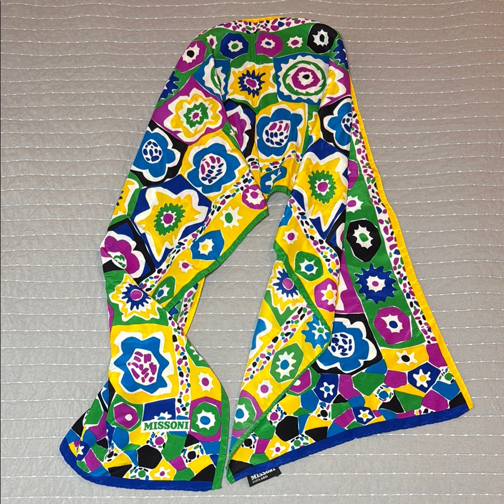 Missoni 100 Silk Yellow And Green Scarf Bold Accessories